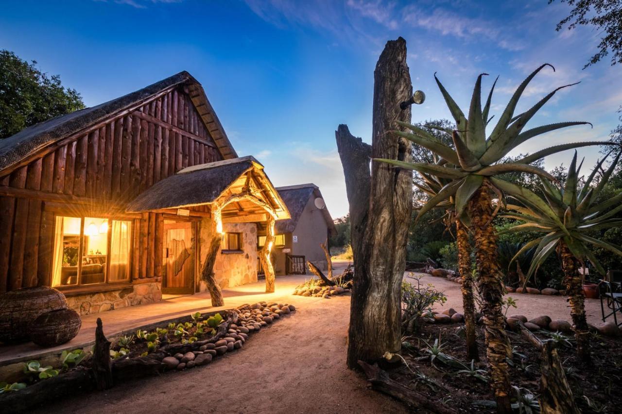 Umkumbe Bush Lodge - Luxury Tented Camp Резерват Саби Сенд Гейм Екстериор снимка
