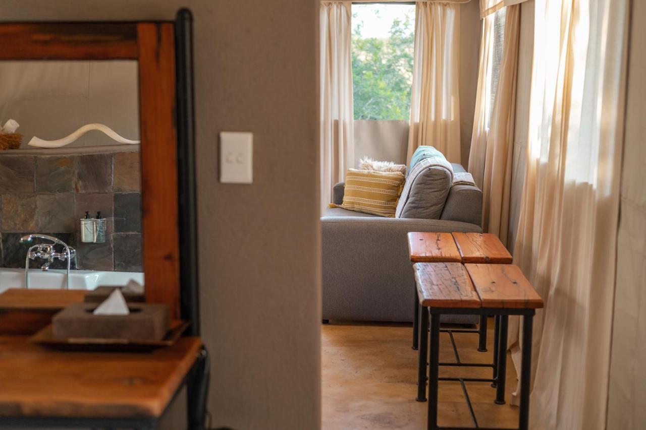 Umkumbe Bush Lodge - Luxury Tented Camp Резерват Саби Сенд Гейм Екстериор снимка