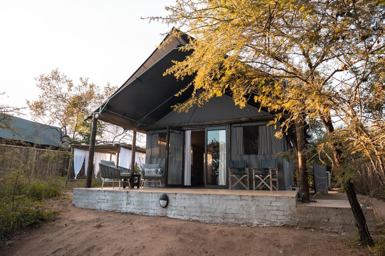 Umkumbe Bush Lodge - Luxury Tented Camp Резерват Саби Сенд Гейм Екстериор снимка