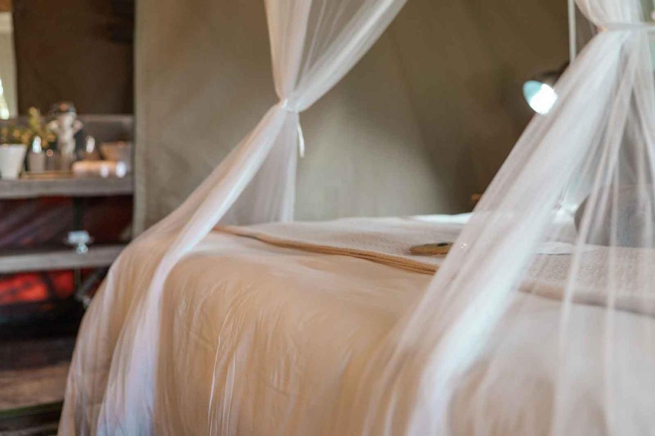 Umkumbe Bush Lodge - Luxury Tented Camp Резерват Саби Сенд Гейм Екстериор снимка