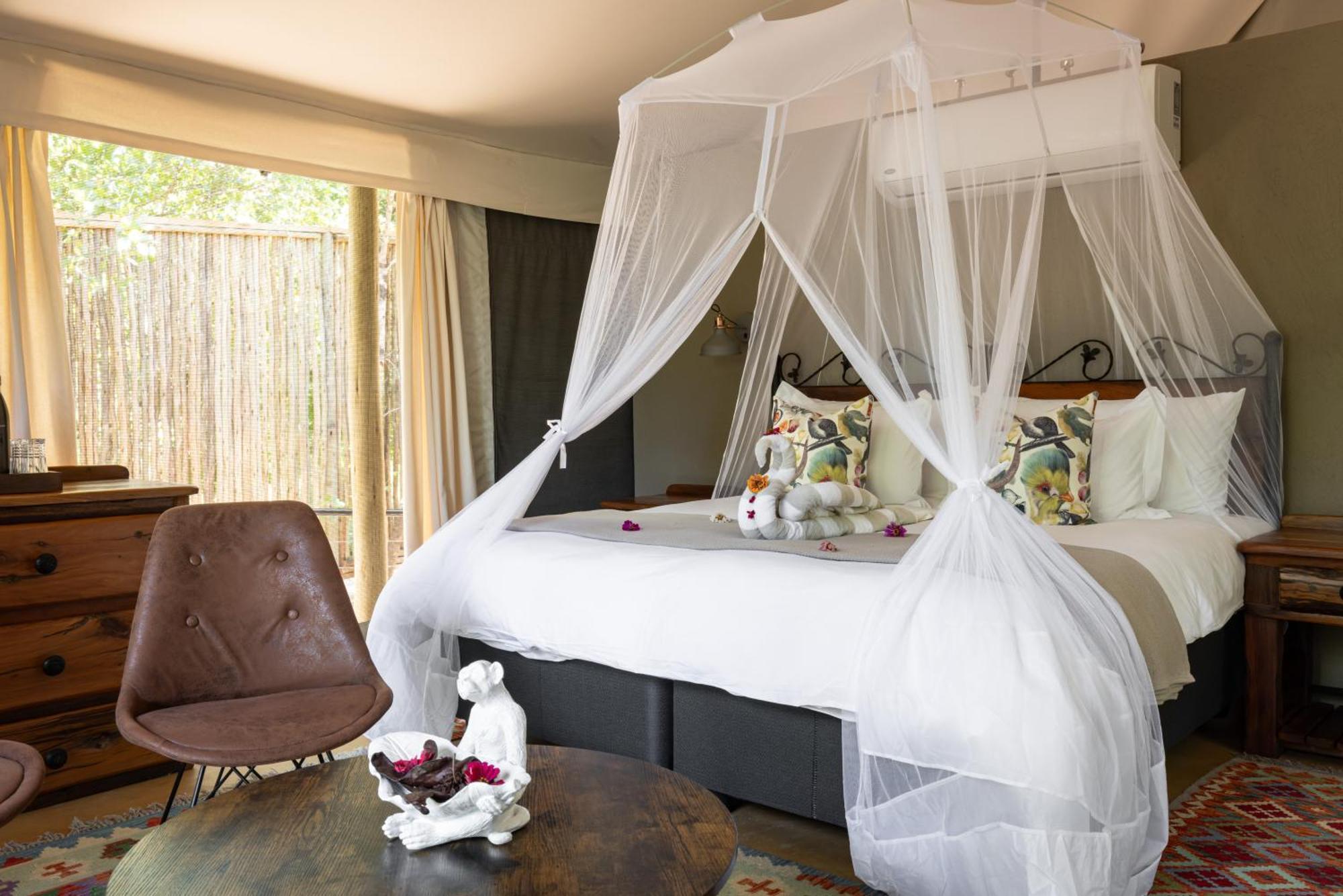 Umkumbe Bush Lodge - Luxury Tented Camp Резерват Саби Сенд Гейм Екстериор снимка